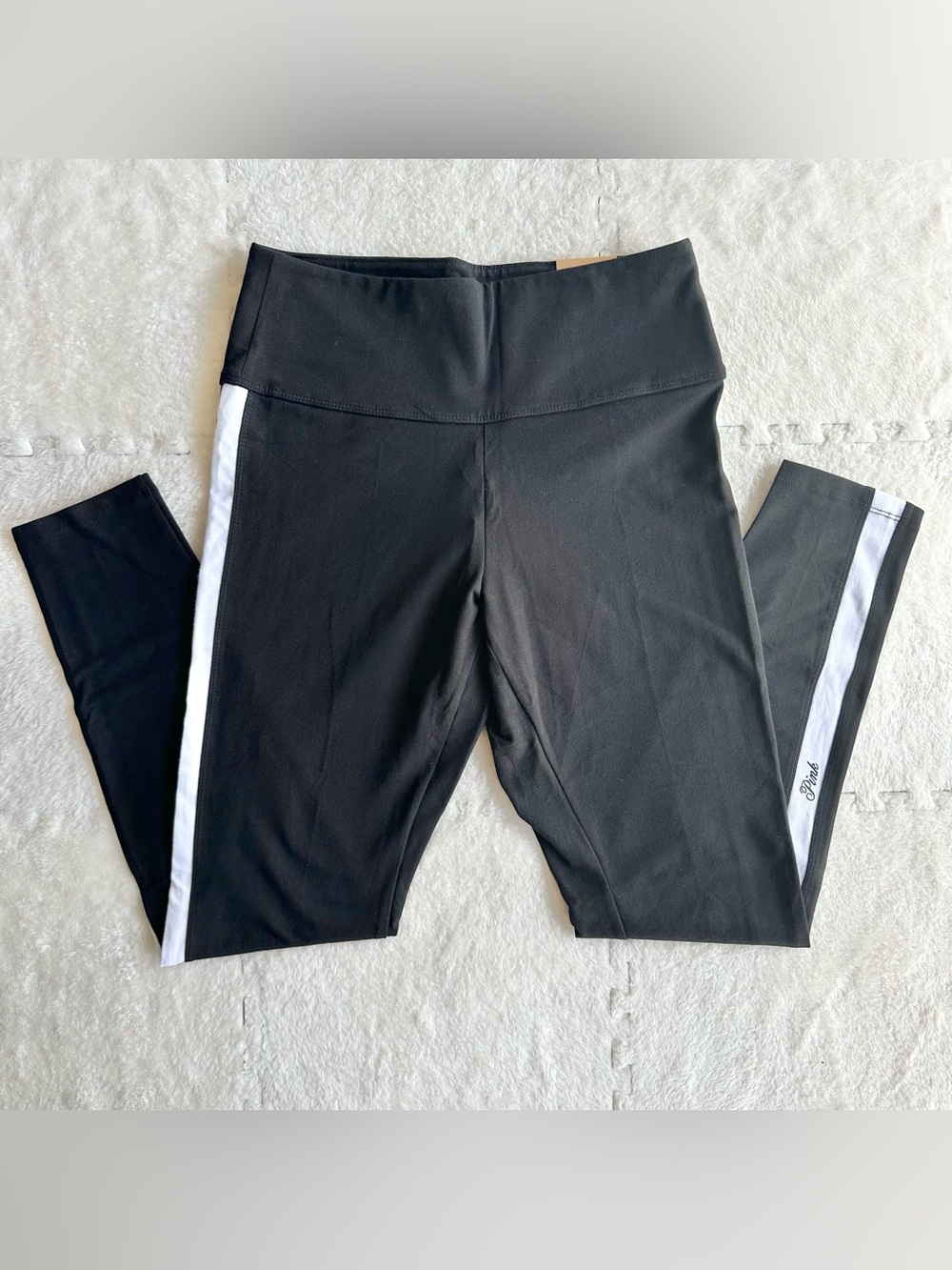 PINK Victoria's Secret Black Highwaisted Full Length Leggings, Large